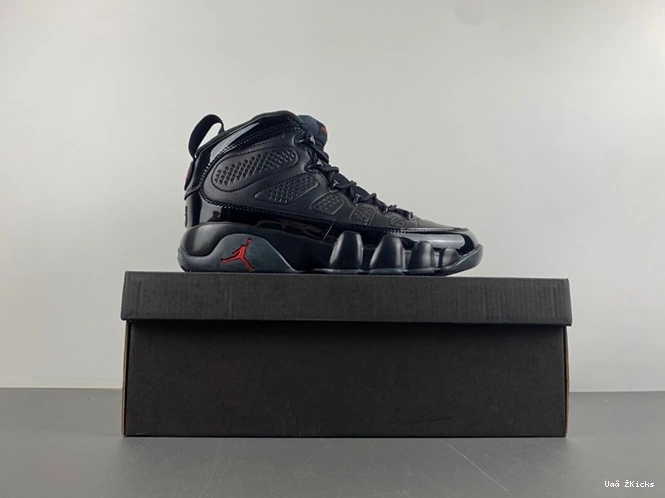  9 Patent Jordan Classic 652 Retro Bred 302370- 8023 0814